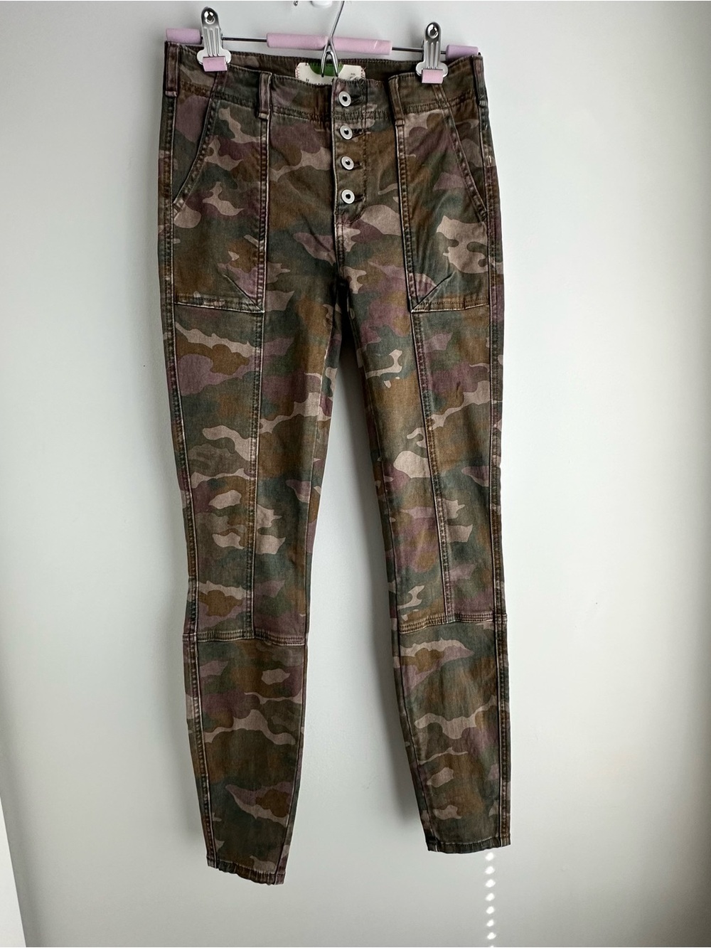 Anthropologie Camo Pants Size 25